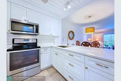 400 N Federal Hwy, Unit #510, Deerfield Beach, FL 33441 - Photo 6