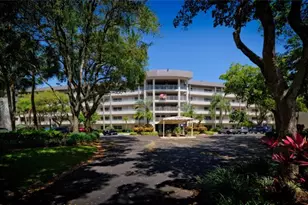 545 Oaks Ln, Pompano Beach, FL 33069 - Photo 16