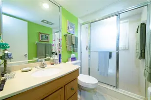 545 Oaks Ln, Pompano Beach, FL 33069 - Photo 10