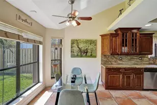 2565 Kerry Dr, Cooper City, FL 33026 - Photo 24