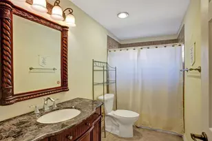 2565 Kerry Dr, Cooper City, FL 33026 - Photo 60