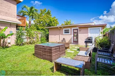 2508  Arthur St, Hollywood, FL 33020 - Photo 28