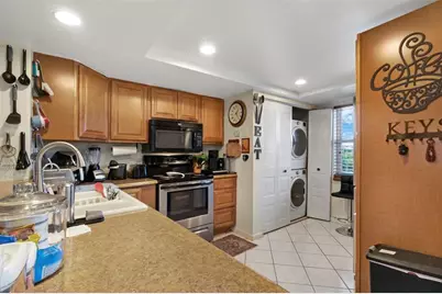 7688 NW 18th Street, Unit #407, Margate, FL 33063 - Photo 2