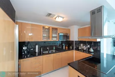 6899  Collins Ave, Unit #908, Miami Beach, FL 33141 - Photo 8