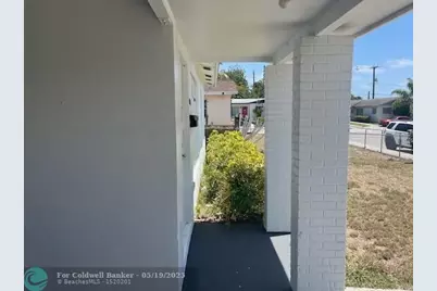 1104 W 24th St, Riviera Beach, FL 33404 - Photo 4