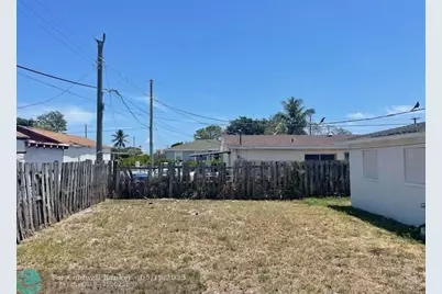 1104 W 24th St, Riviera Beach, FL 33404 - Photo 6