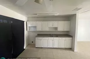 1104 W 24th St, Riviera Beach, FL 33404 - Photo 12