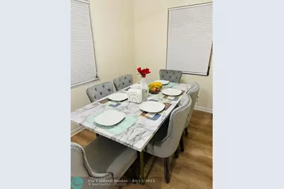 958 W 4th St, Riviera Beach, FL 33404 - Photo 2