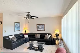 2158 Cambridge G, Deerfield Beach, FL 33442 - Photo 6