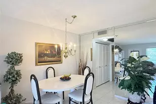 2158 Cambridge G, Deerfield Beach, FL 33442 - Photo 4