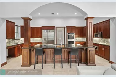 2753 W Stonebrook Cir, Davie, FL 33330 - Photo 18