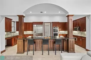 2753 W Stonebrook Cir, Davie, FL 33330 - Photo 18