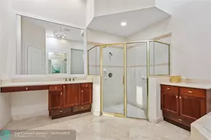 2753 W Stonebrook Cir, Davie, FL 33330 - Photo 30