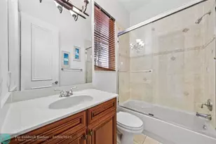 2753 W Stonebrook Cir, Davie, FL 33330 - Photo 54