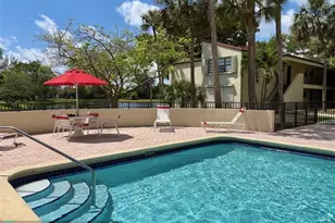 2306 S Cypress Bend Dr, Pompano Beach, FL 33069 - Photo 34