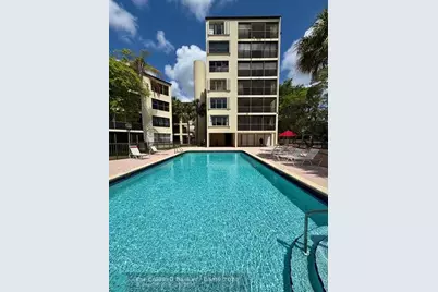 2306 S Cypress Bend Dr, Unit #319, Pompano Beach, FL 33069 - Photo 36