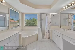 16727 Sapphire Isle, Weston, FL 33331 - Photo 36