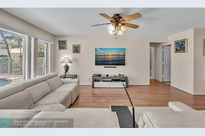 16727  Sapphire Isle, Weston, FL 33331 - Photo 14