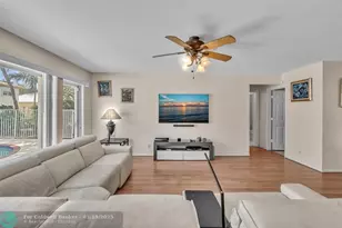 16727 Sapphire Isle, Weston, FL 33331 - Photo 14