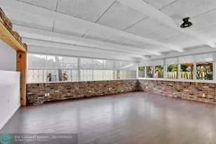 341 SE 8th St, Pompano Beach, FL 33060 - Photo 4