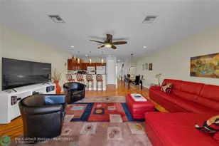 1327 SE 3rd Ave, Pompano Beach, FL 33060 - Photo 14