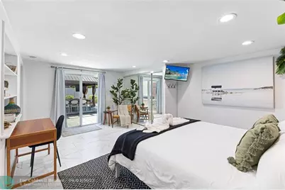 14 NE 29th St, Wilton Manors, FL 33334 - Photo 6