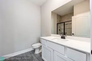 1811 Celebration Dr, Fort Pierce, FL 34947 - Photo 10