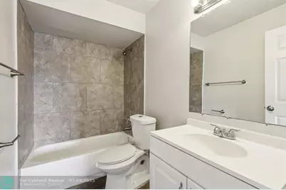 3789  Mil Pond Ct, Greenacres, FL 33463 - Photo 20