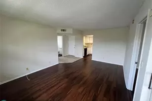 1536 SE Royal Green Cir, Port Saint Lucie, FL 34952 - Photo 6