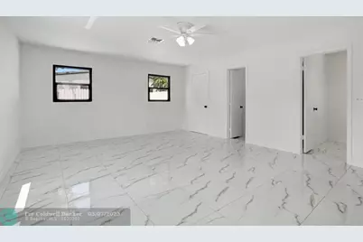 3060 NE 12th Ave, Pompano Beach, FL 33064 - Photo 6