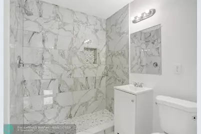 3060 NE 12th Ave, Pompano Beach, FL 33064 - Photo 10