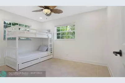 1736 NW 39th St, Oakland Park, FL 33309 - Photo 32
