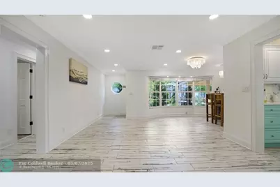 1736 NW 39th St, Oakland Park, FL 33309 - Photo 6