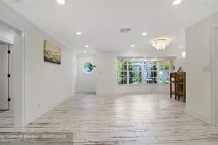 1736 NW 39th St, Oakland Park, FL 33309 - Photo 6