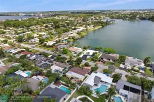 1736 NW 39th St, Oakland Park, FL 33309 - Photo 54