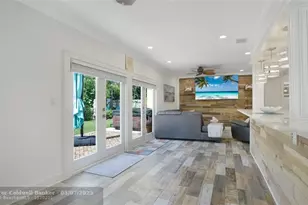 1736 NW 39th St, Oakland Park, FL 33309 - Photo 12