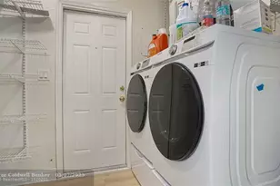 1736 NW 39th St, Oakland Park, FL 33309 - Photo 34