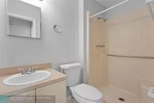 4325 NW 5th Ave, Deerfield Beach, FL 33064 - Photo 10