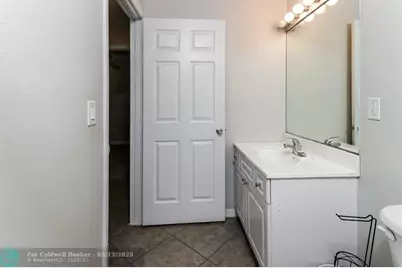 2095 SE Joyner Cir, Port Saint Lucie, FL 34952 - Photo 14