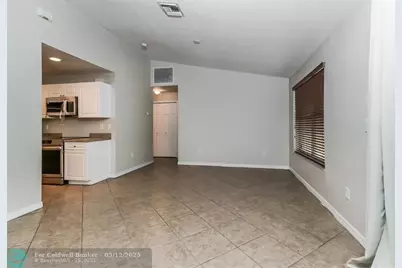 2095 SE Joyner Cir, Port Saint Lucie, FL 34952 - Photo 4