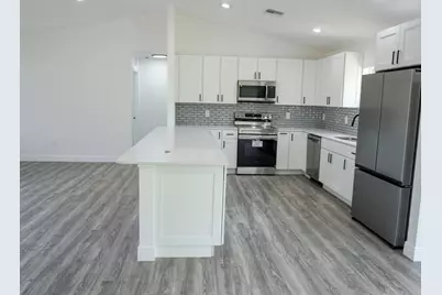 136  Lincoln Rd, Lake Placid, FL 33852 - Photo 4