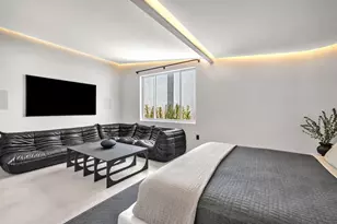 120 NE 25th St, Miami, FL 33137 - Photo 16