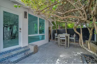 120 NE 25th St, Miami, FL 33137 - Photo 18