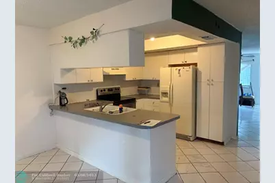 7659 NW 74th Ave, Tamarac, FL 33321 - Photo 4