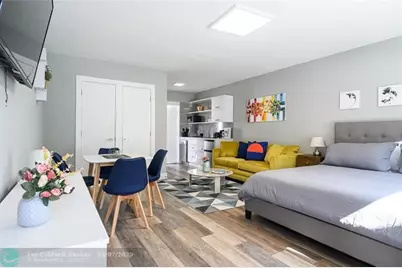 1020 N Victoria Park Rd, Unit #14, Fort Lauderdale, FL 33304 - Photo 1