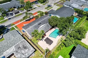 1870 NE 197th Terrace, Miami, FL 33179 - Photo 4