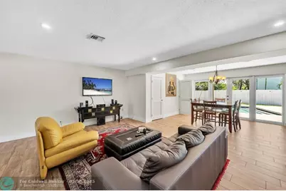 1870 NE 197th Ter, Miami, FL 33179 - Photo 36