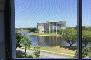 2940 N Course Dr, Pompano Beach, FL 33069 - Photo 20