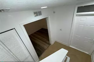 1033 NE 17th Way, Fort Lauderdale, FL 33304 - Photo 10