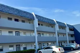 7897 Golf Cir Dr, Margate, FL 33063 - Photo 16